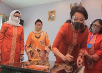 Resmikan Aula Ibu Bangsa, Ketua Umum Kowani Apresiasi Perjuangan Yayasan Bina Daya Wanita